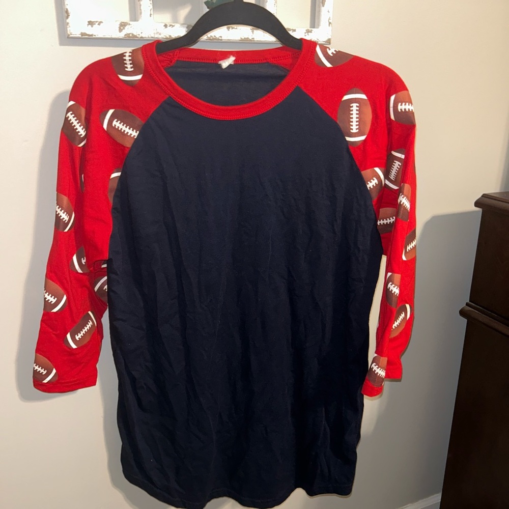 Red & navy football 3/4 sleeve 🏈